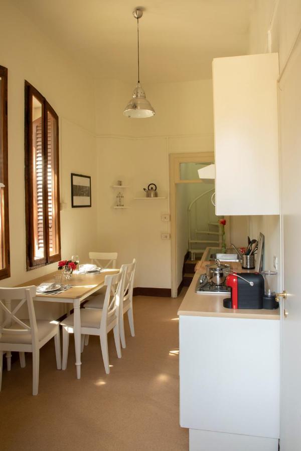 Villino Liberty Apartment Чернобио Екстериор снимка