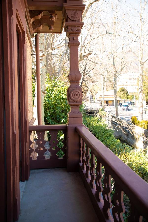 Villino Liberty Apartment Чернобио Екстериор снимка