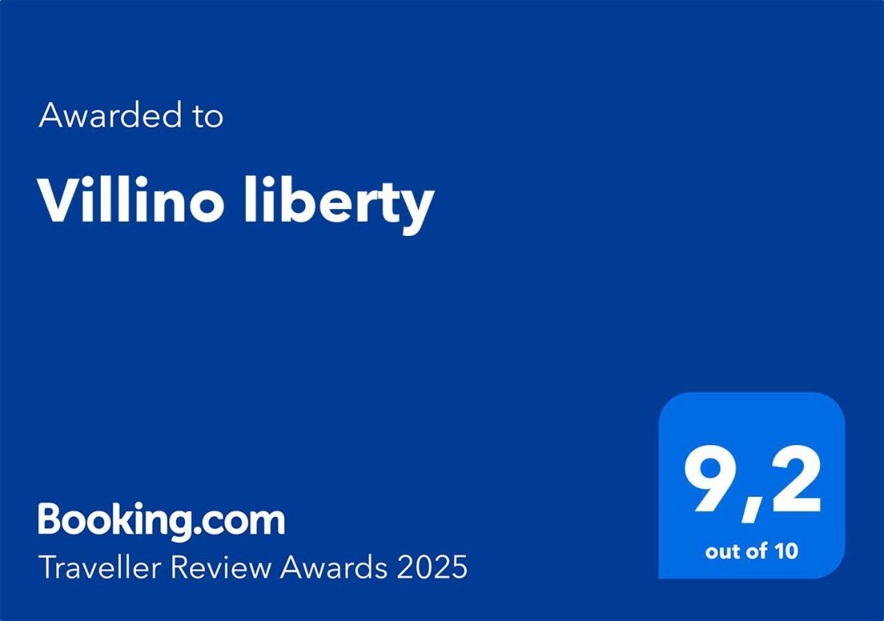 Villino Liberty Apartment Чернобио Екстериор снимка